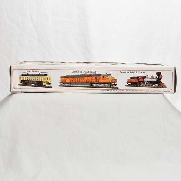 BACHMANN HO Scale Chessie System B&O 11098 Freight Car - Picture 4 of 6